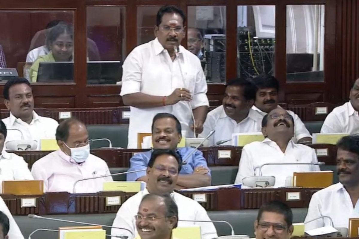 கேள்வி கேட்க எழுந்த செல்லூர் ராஜு… துரைமுருகன் பேச்சால் சிரிப்பலை