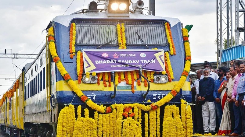 வரலாற்று சிறப்புமிக்க இடங்களுக்கு செல்ல இந்திய ரயில்வே இயக்கும் ‘பாரத் கவுரவ்’ சுற்றுலா ரயில் | Indian Railways to operate bharat gaurav tourist train to visit historical places
