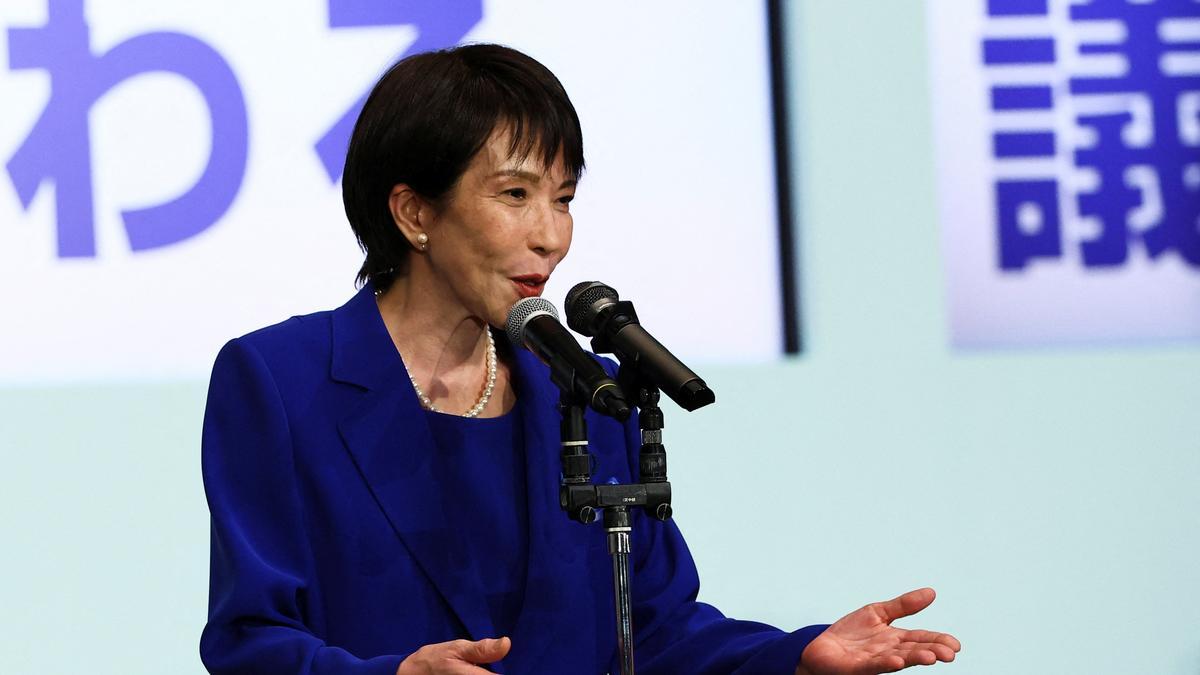 ஜப்பானின் முதல் பெண் பிரதமராகிறார் சனே தகைச்சி | Japan ruling party picks Sanae Takaichi as new leader; likely to be first female PM