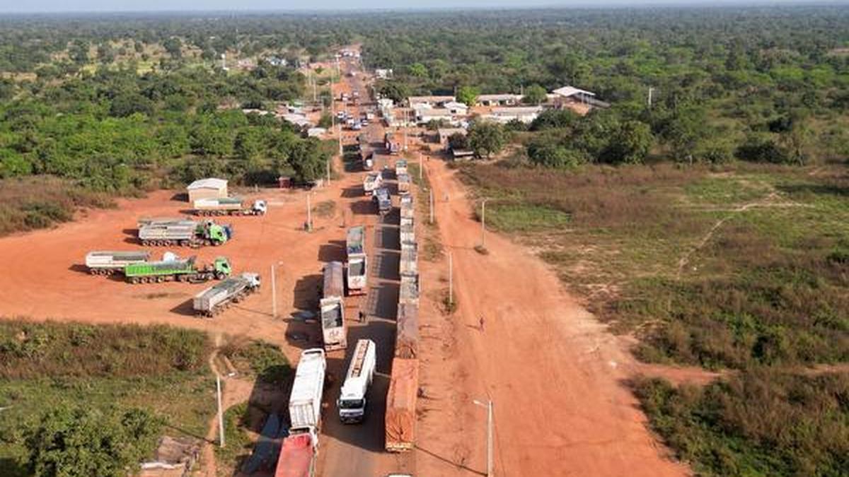 மாலியில் இந்தியர்கள் 5 பேர் கடத்தல்: ஆட்டிப்படைக்கும் ஆயுதக் குழுக்களின் கைவரிசை | 5 Indians kidnapped in Mali as African nation faces Al Qaeda, ISIS uprising